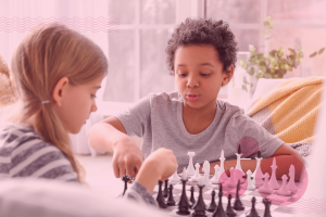 Desenvolvimento infantil: quais os benefícios dos jogos de raciocínio?